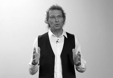 Behringer Konstruktionsleiter Ulrich Schechter